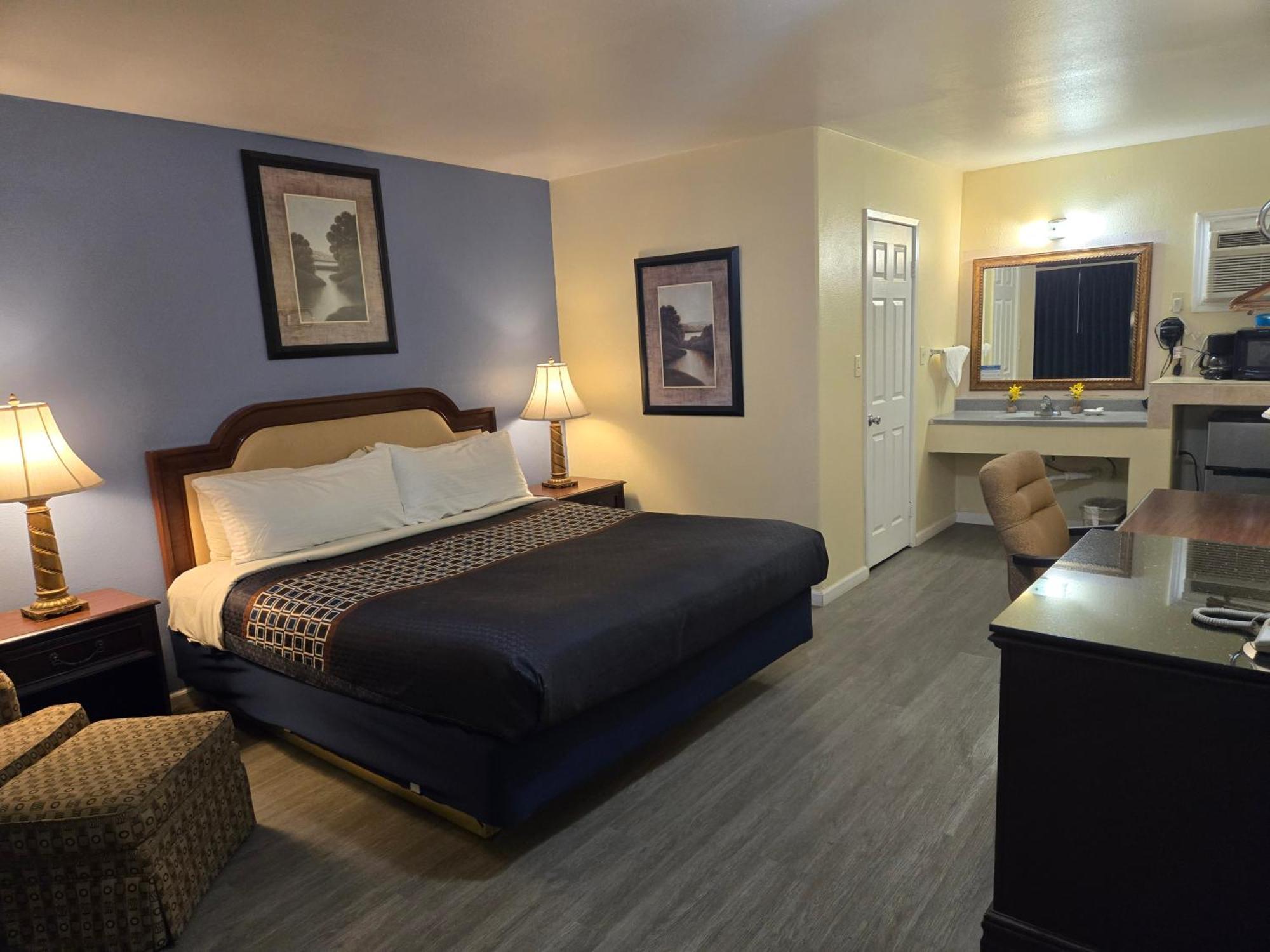 Rodeway Inn & Suites Blythe I-10 エクステリア 写真