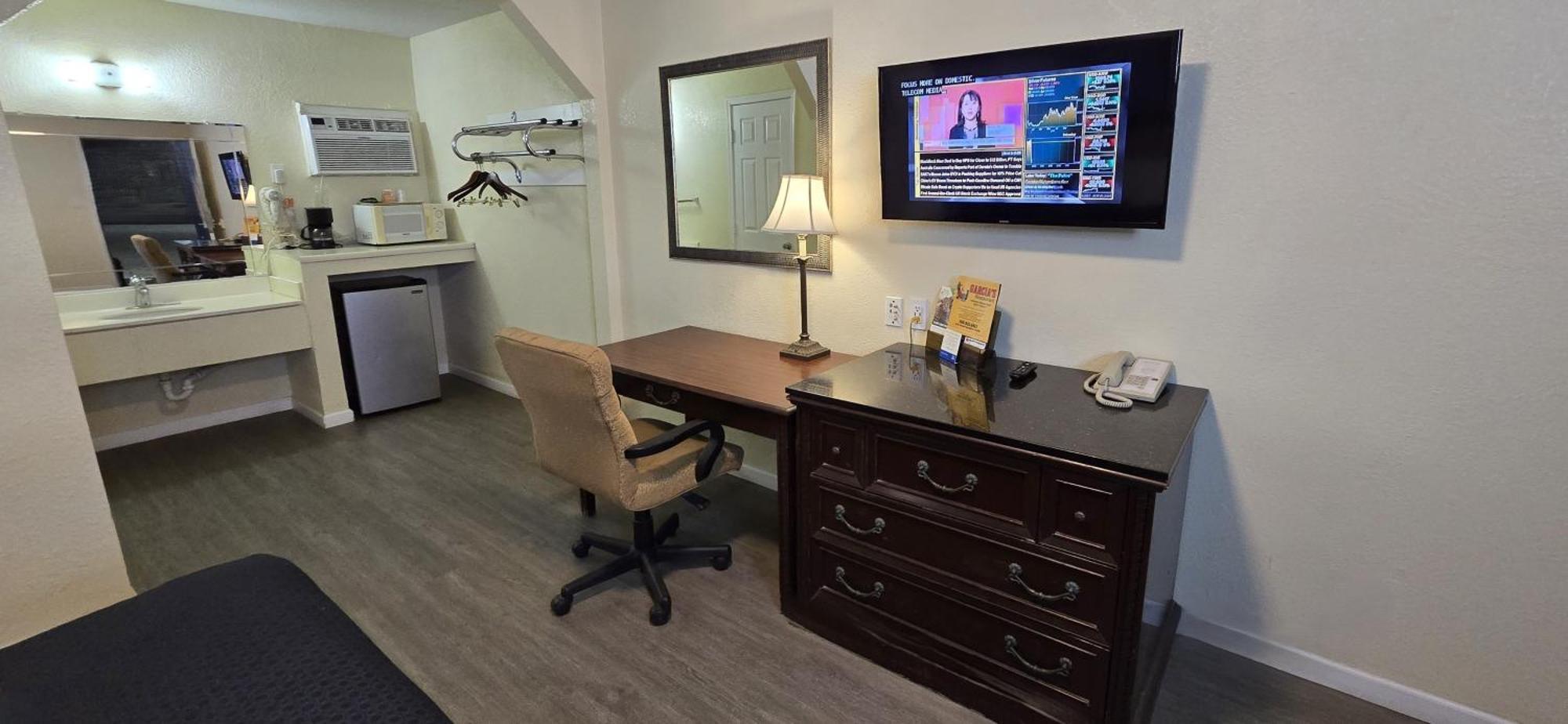 Rodeway Inn & Suites Blythe I-10 エクステリア 写真